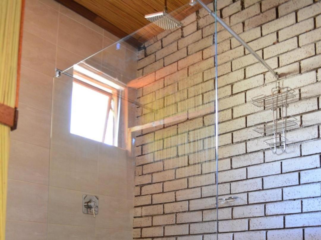 Nxabii Cottages Kasane Pokoj fotografie
